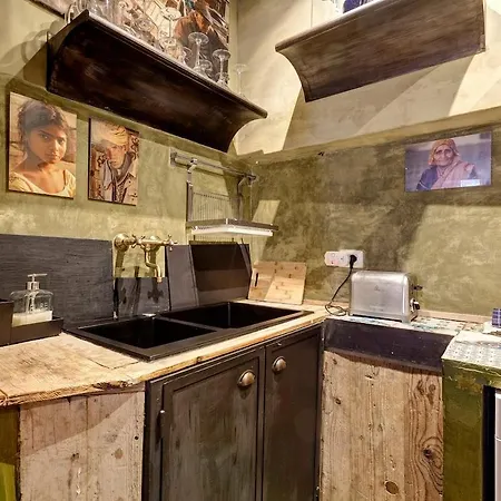 公寓 Charming Hideaway In Old Town *