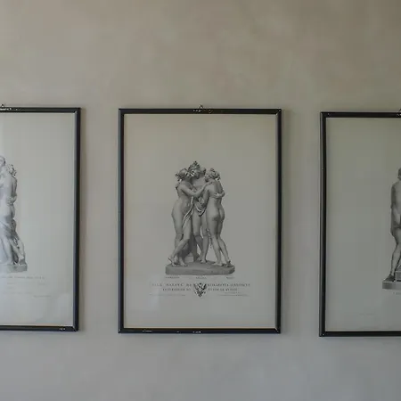 Charming Hideaway In Old Town *