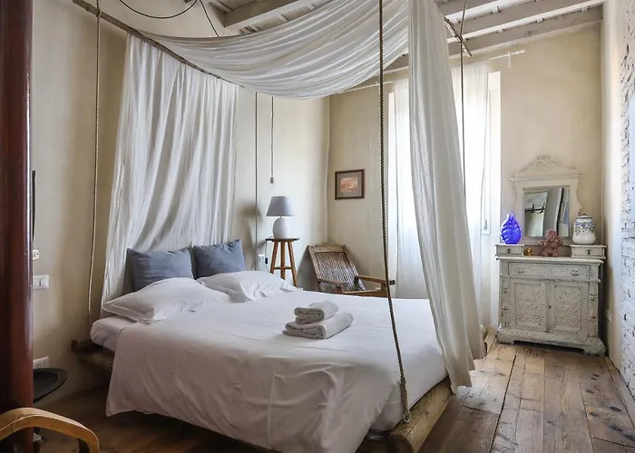 Apartament Charming Hideaway In Old Town Florencja